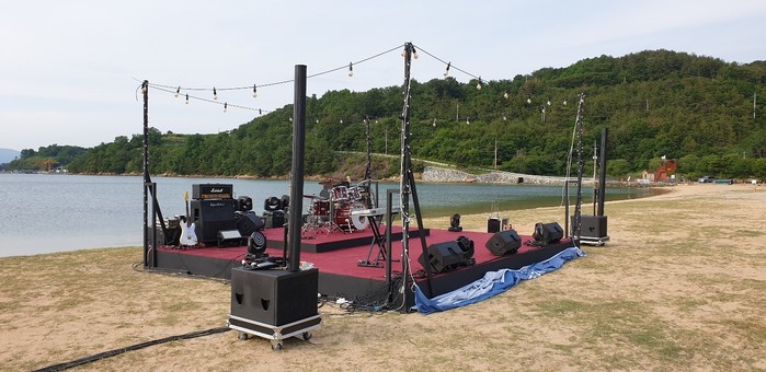 컬럼 스피커